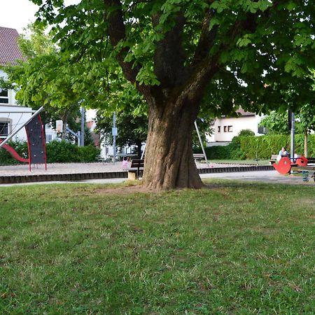 Lamiacasa Family-Business-Near Bosch-Train Station Apartamento Renningen Exterior foto